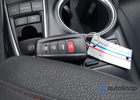 2020 Toyota Camry Xle Hybrid z USA, uszkodzony, nr VIN 4T1F31AK7LU521801